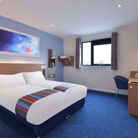Travelodge Northwich Lostock Gralam Habitación foto
