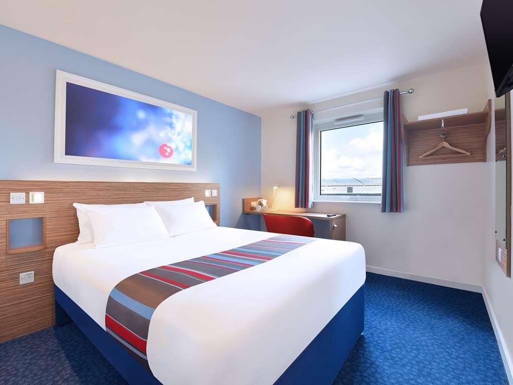 Travelodge Northwich Lostock Gralam Habitación foto